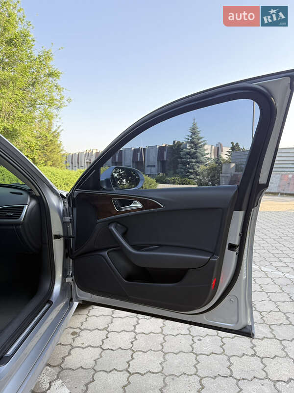 Седан Audi A6 2015 в Павлограде