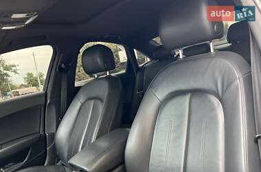 Седан Audi A6 2012 в 