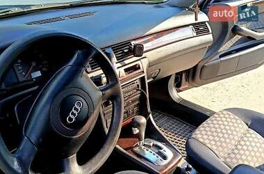 Седан Audi A6 2001 в 
