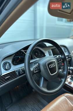 Седан Audi A6 2010 в 
