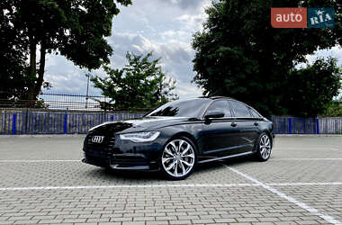 Седан Audi A6 2013 в 