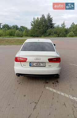 Седан Audi A6 2013 в 