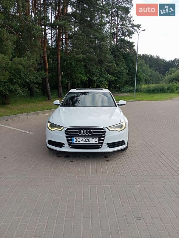 Седан Audi A6 2013 в 