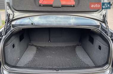Седан Audi A6 2003 в 
