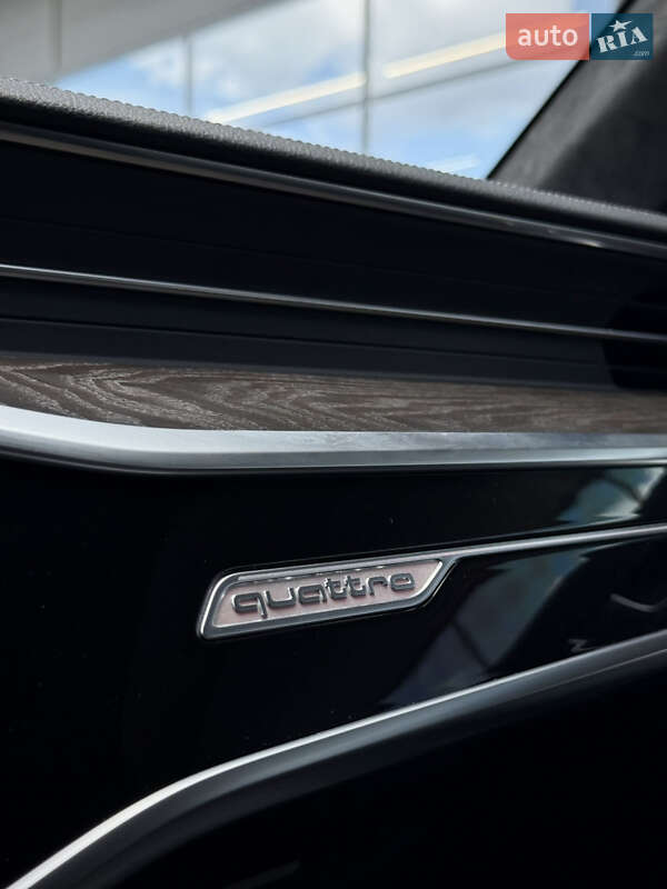 Седан Audi A6 2019 в Львові