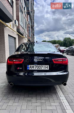 Седан Audi A6 2014 в 
