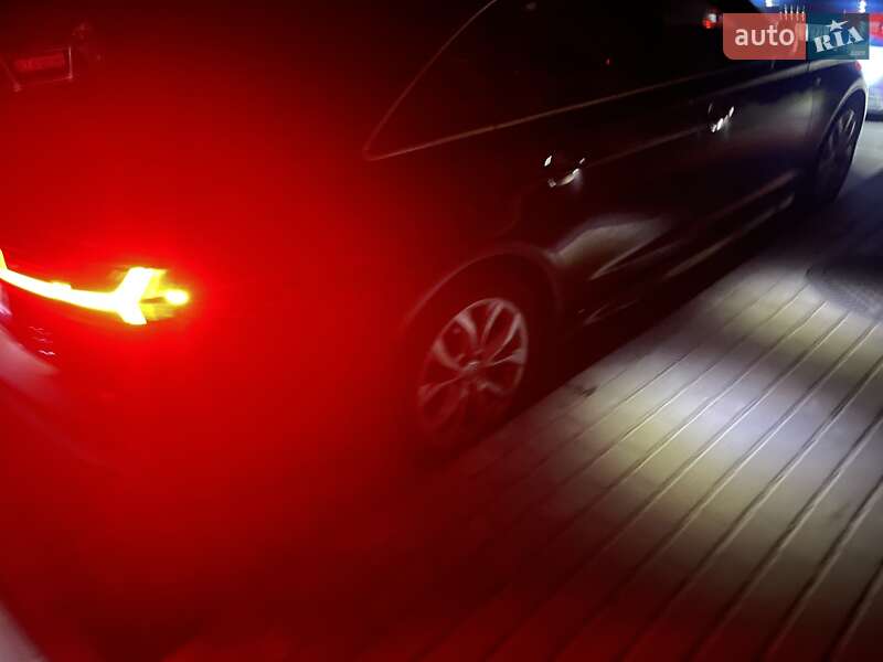 Седан Audi A6 2016 в Львове