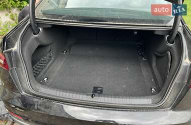 Седан Audi A6 2024 в 