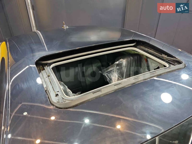 Седан Audi A6 2013 в Коростене