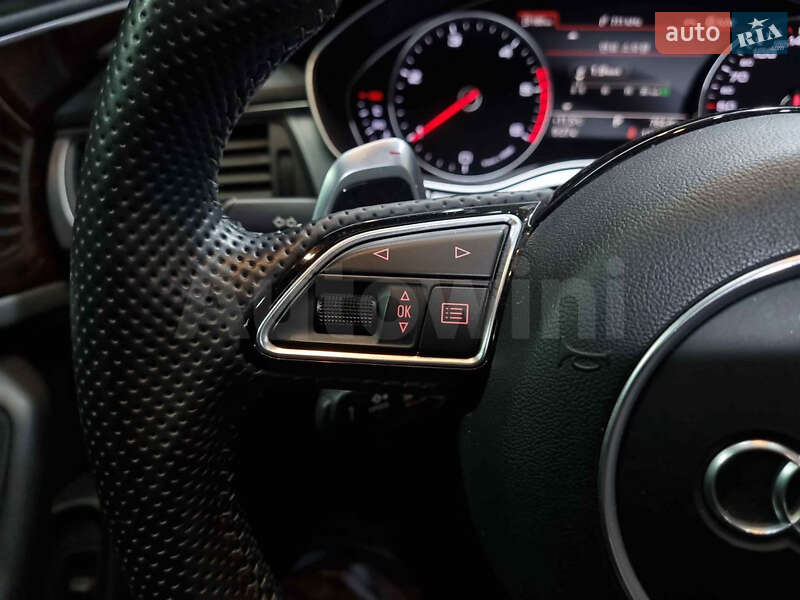 Седан Audi A6 2013 в Коростене