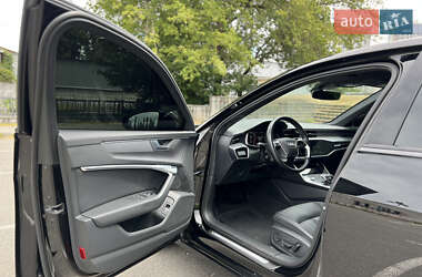 Седан Audi A6 2022 в 