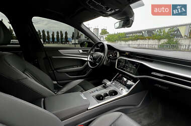 Седан Audi A6 2022 в 