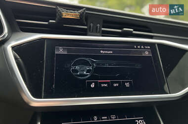 Седан Audi A6 2022 в 