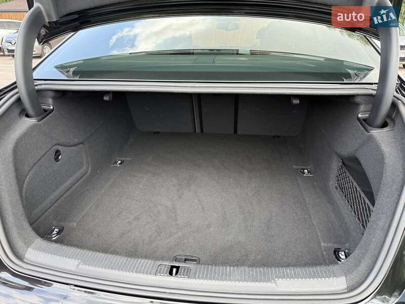 Седан Audi A6 2017 в Киеве