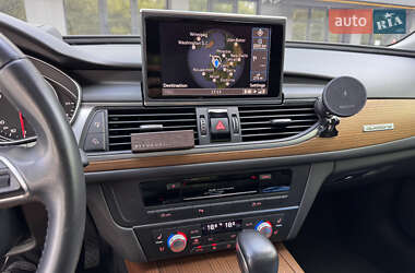 Седан Audi A6 2015 в 
