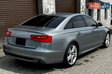Седан Audi A6 2013 в 