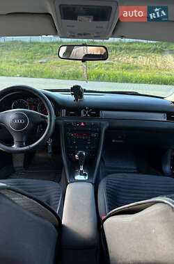 Универсал Audi A6 2003 в 