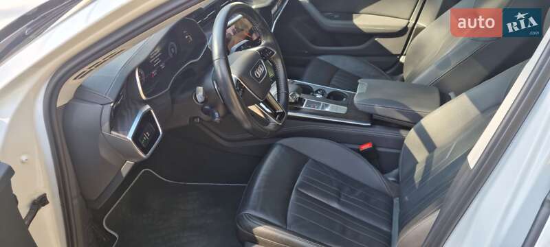 Седан Audi A6 2020 в Чернівцях