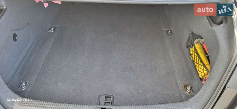 Седан Audi A6 2013 в Луцке