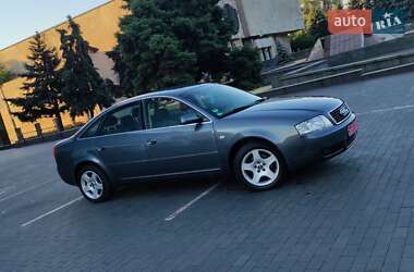 Седан Audi A6 2003 в 