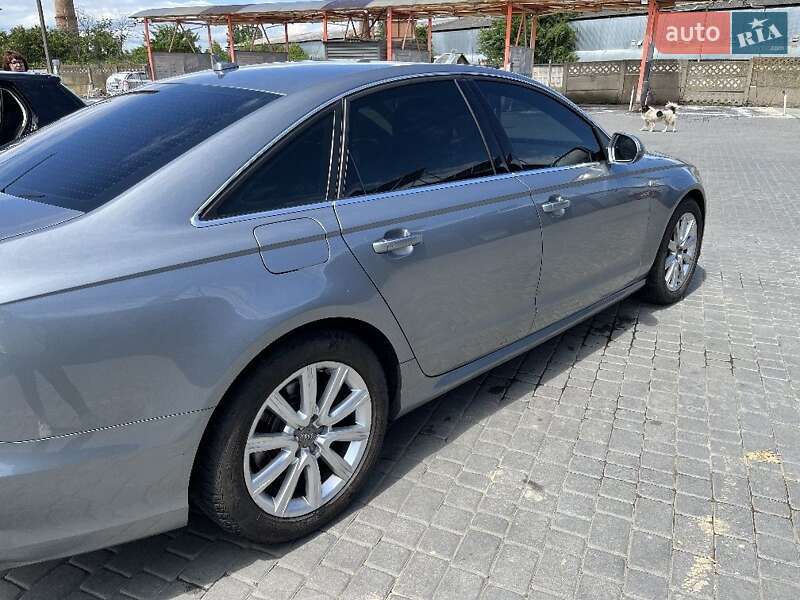 Седан Audi A6 2013 в Мукачево