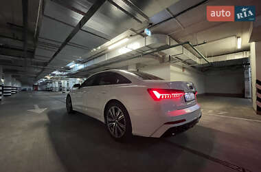Седан Audi A6 2019 в 