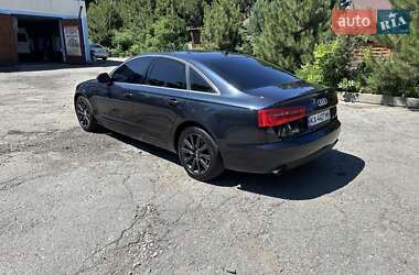 Седан Audi A6 2012 в 