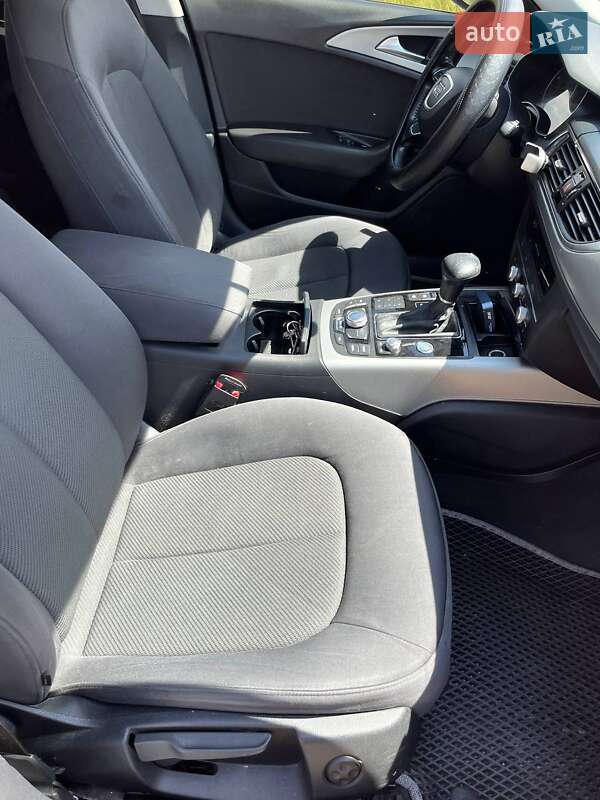 Универсал Audi A6 2014 в Коростене