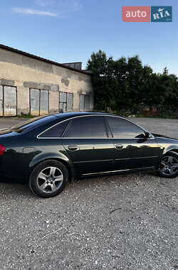 Седан Audi A6 2004 в 