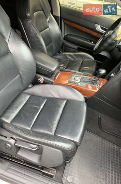Седан Audi A6 2006 в Глобине