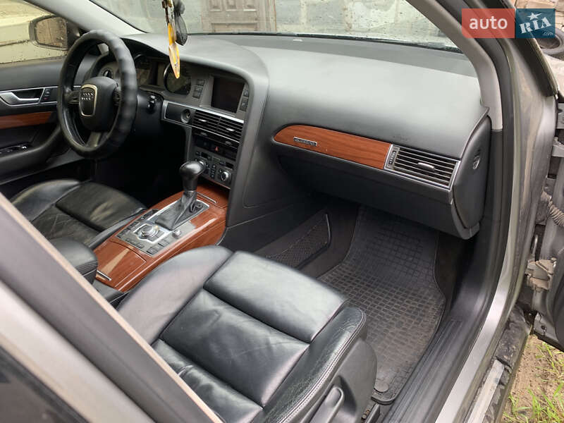 Седан Audi A6 2006 в Глобине