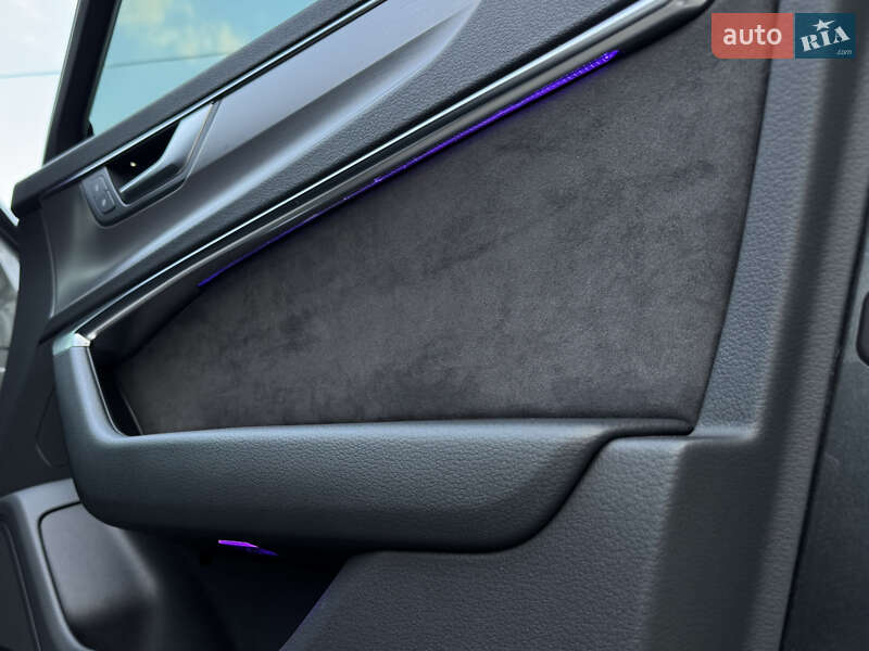 Седан Audi A6 2018 в Мукачево