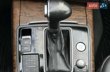 Седан Audi A6 2013 в 