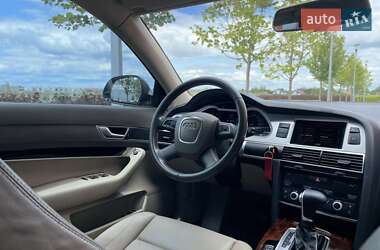 Седан Audi A6 2010 в 