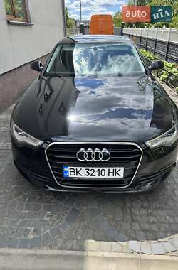 Седан Audi A6 2012 в 
