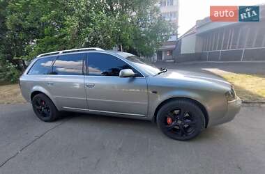 Универсал Audi A6 2004 в 