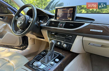 Седан Audi A6 2016 в 