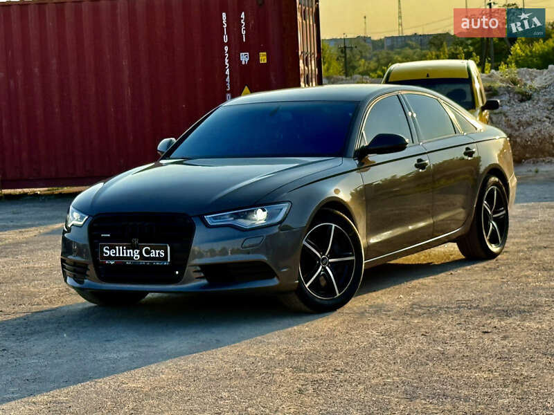 Седан Audi A6 2011 в Ровно