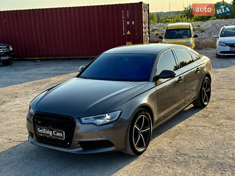 Седан Audi A6 2011 в Ровно