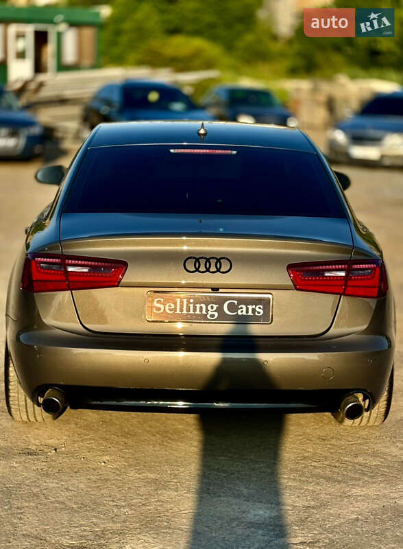 Седан Audi A6 2011 в Ровно
