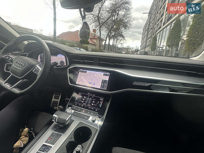 Седан Audi A6 2020 в Ужгороде
