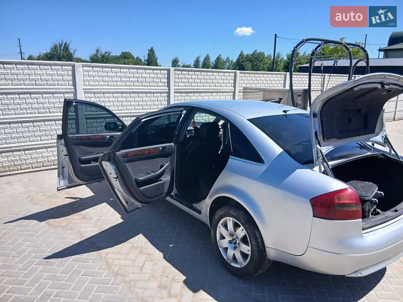 Седан Audi A6 1998 в Почаеве