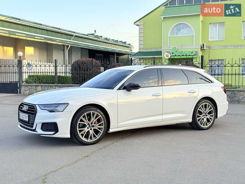 Универсал Audi A6 2018 в 