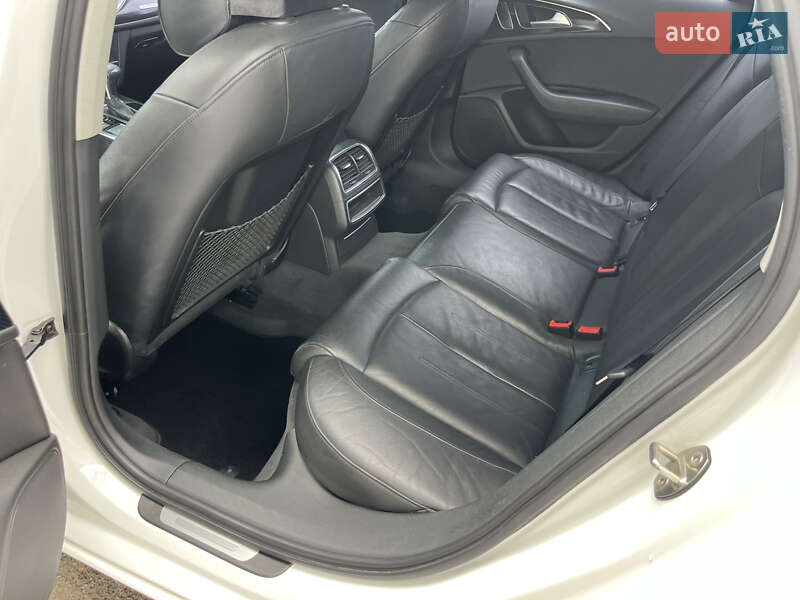 Седан Audi A6 2014 в Краснограде