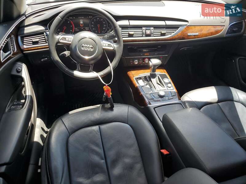 Седан Audi A6 2014 в Львове