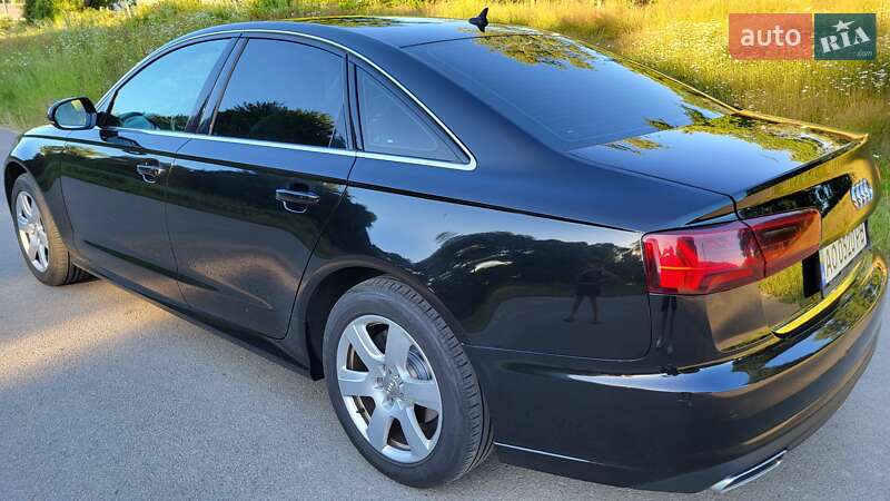 Седан Audi A6 2015 в Великом Березном