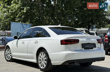 Седан Audi A6 2015 в 