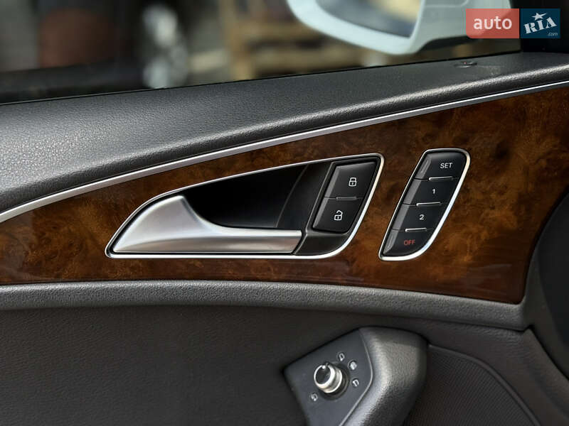 Седан Audi A6 2015 в Одессе