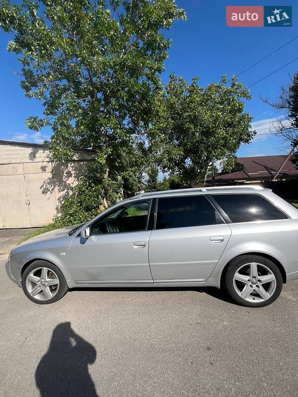 Универсал Audi A6 2003 в Обухове