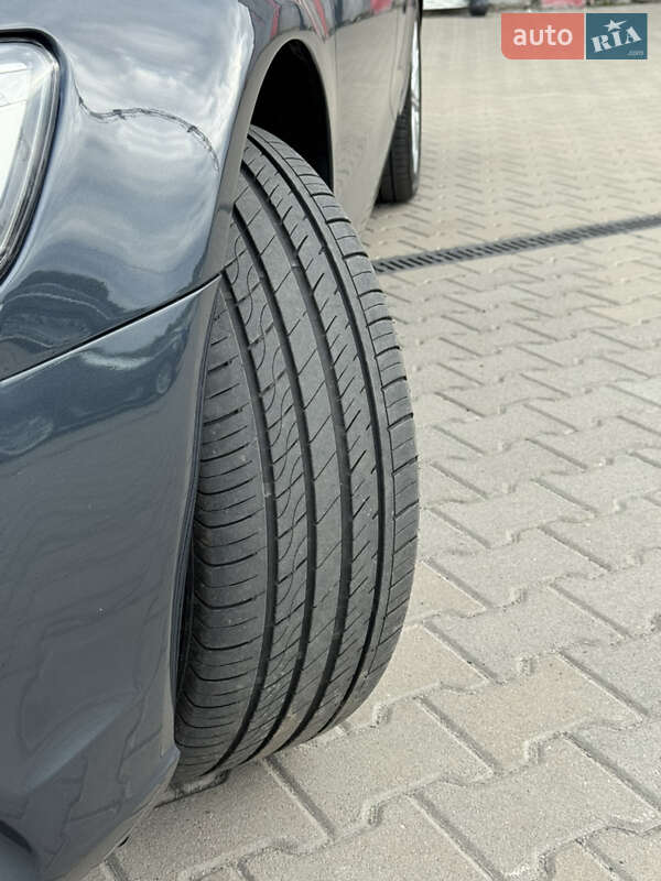 Седан Audi A6 2014 в Лубнах